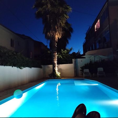 Apartments Priko Stari Grad  Zewnętrze zdjęcie