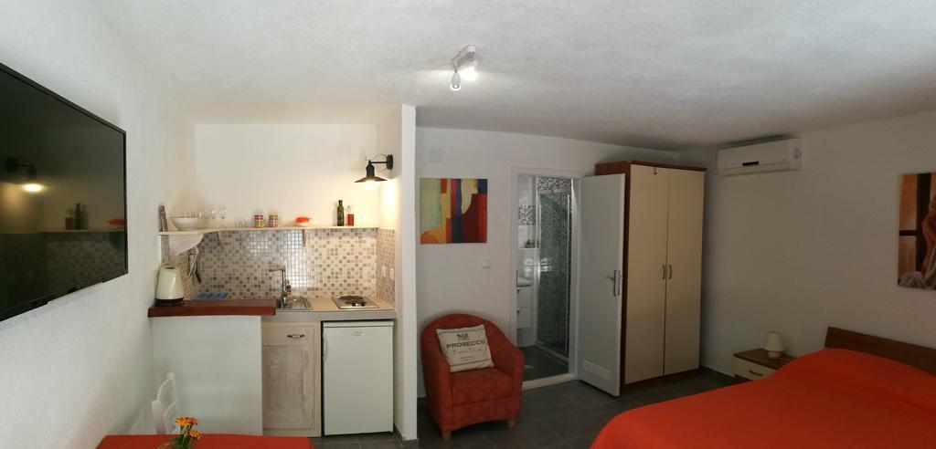 Apartments Priko Stari Grad  Zewnętrze zdjęcie